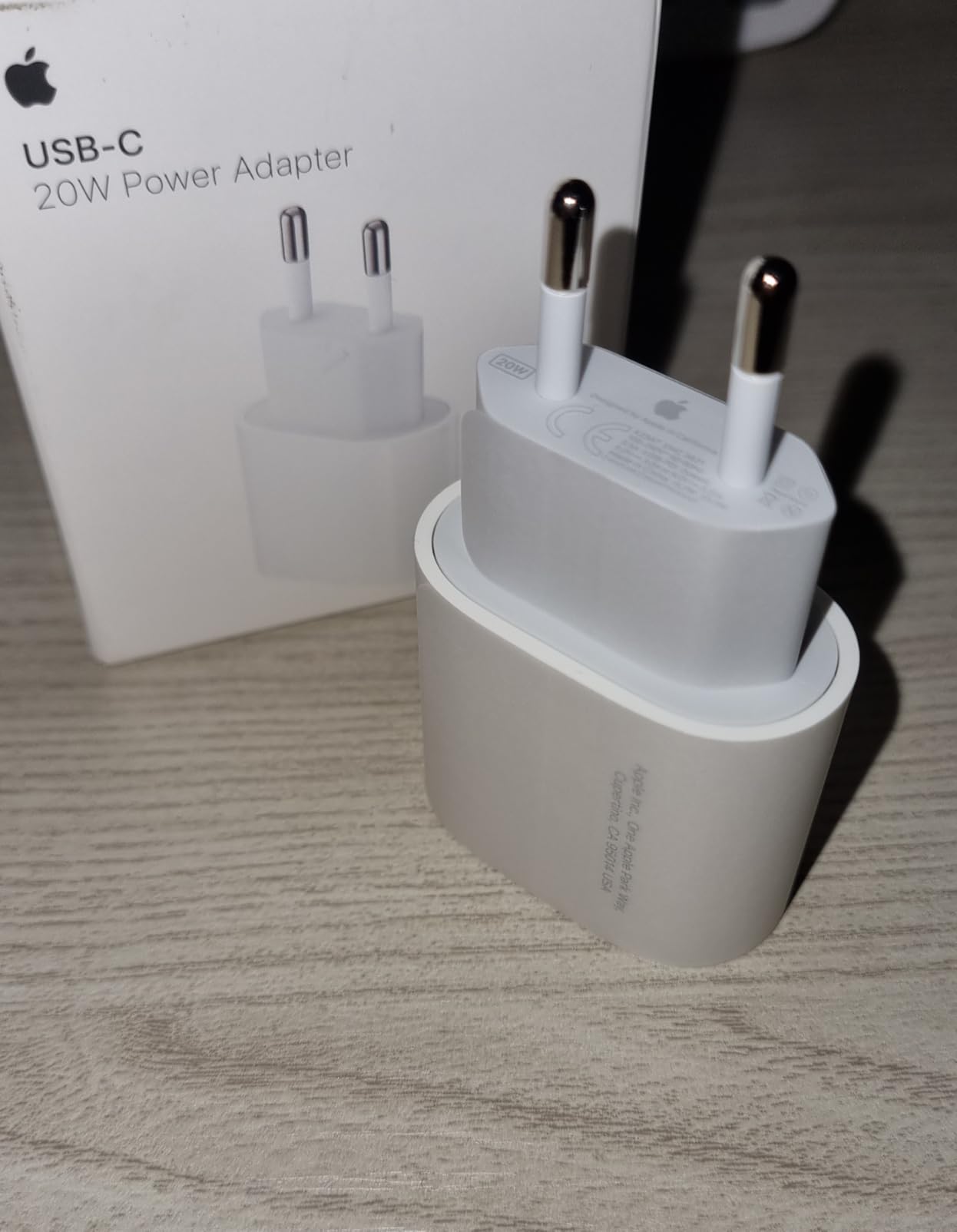 Apple 20W USB-C Netzteil ohne Kabel Schnellladen