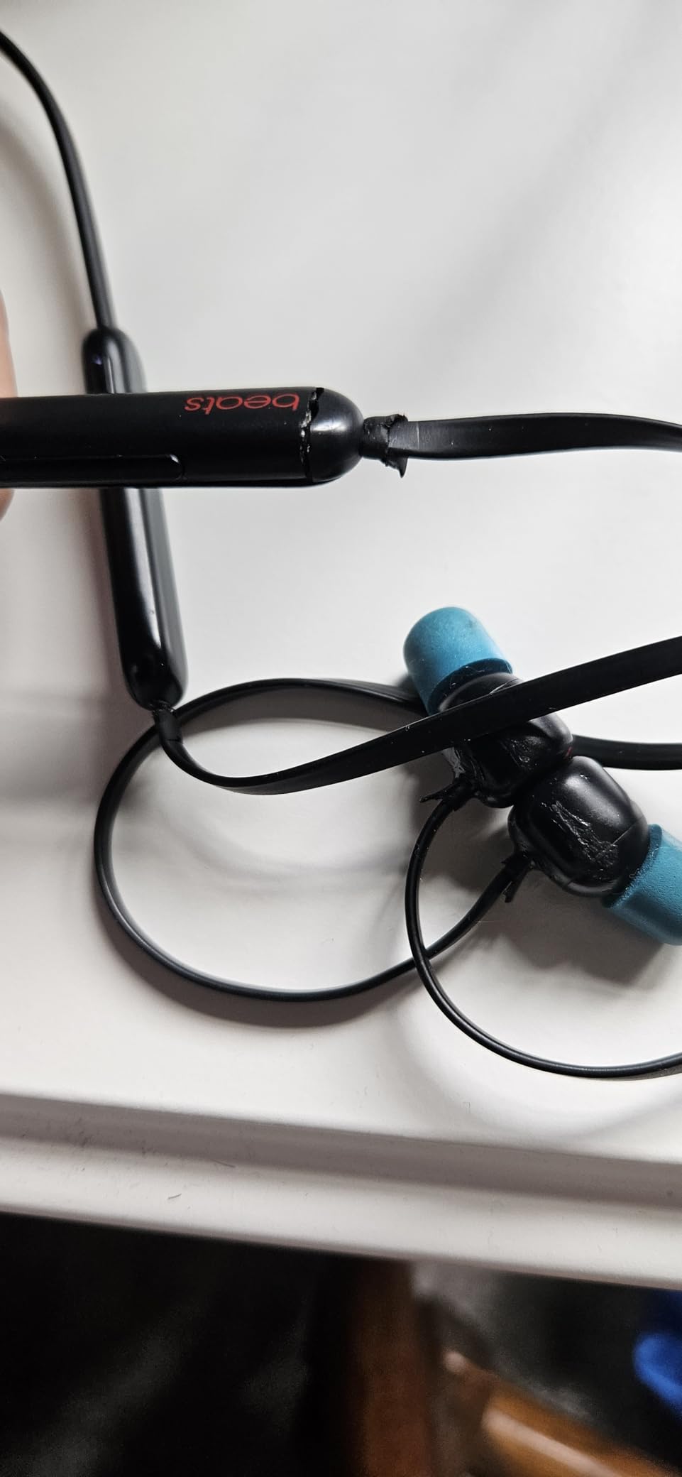 Beats Flex In-Ear Kopfhörer Bluetooth Flammenblau 12h