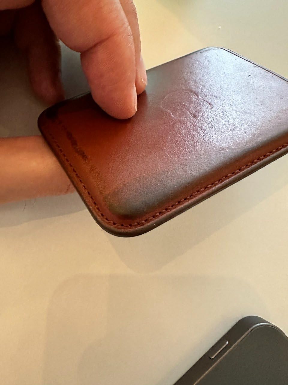 Apple iPhone Leder Wallet Kartenetui Waldgrün MagSafe 3 Karten