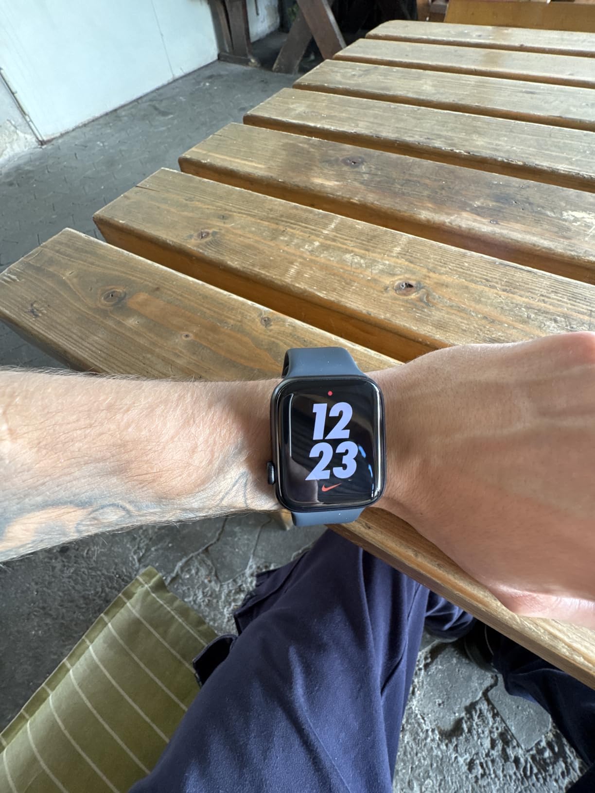 Apple Watch SE 3 GPS 44mm Smartwatch Mitternacht S/M