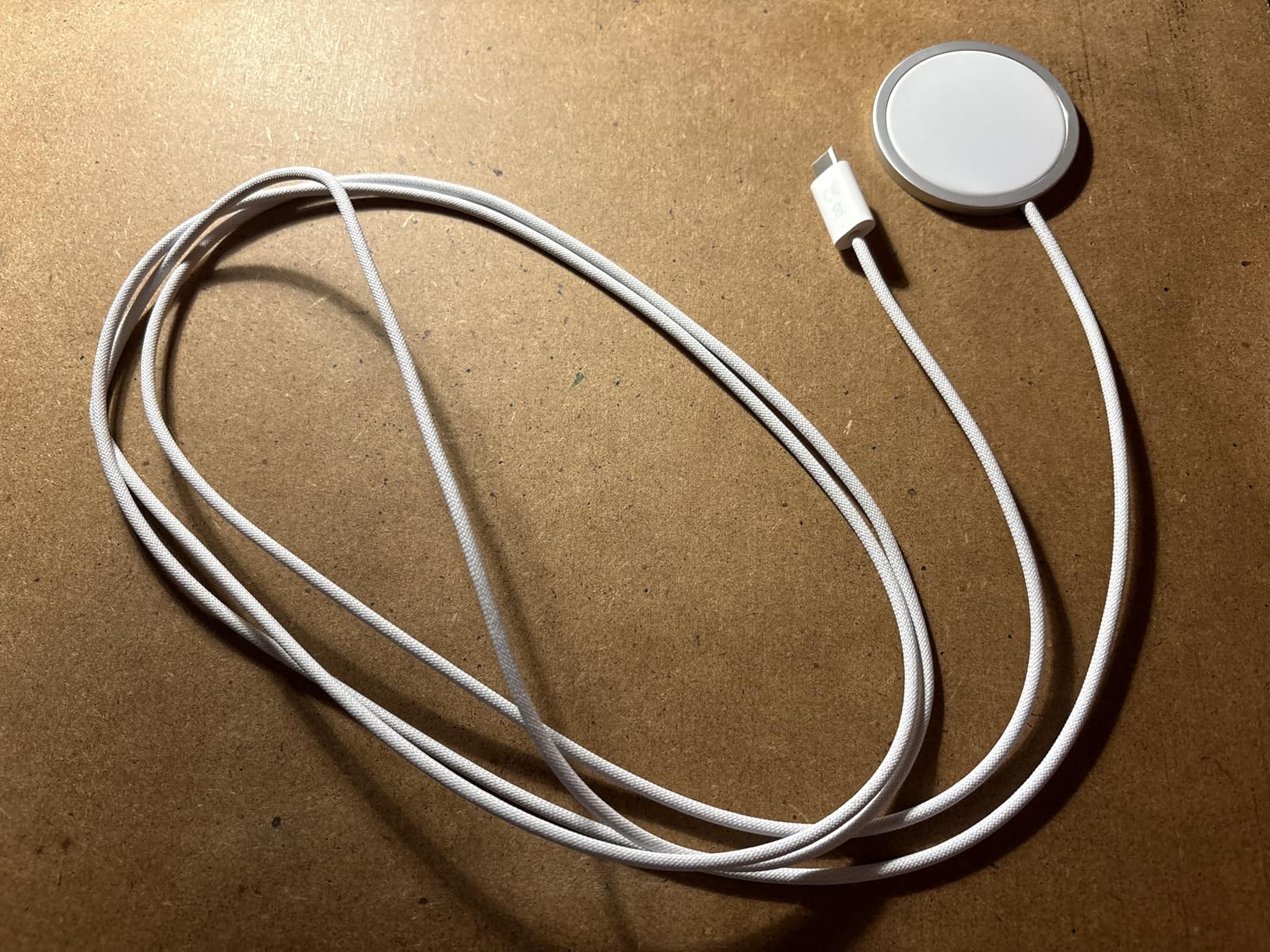 Apple MagSafe Ladegerät 1 m kabelloses Ladegerät 25W