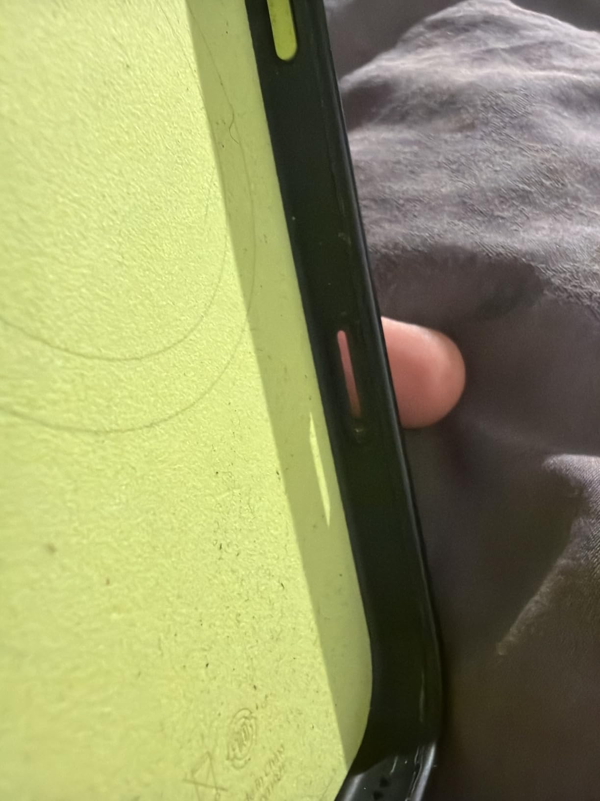 Beats iPhone 17 Rugged Case MagSafe Hülle Alpengrau