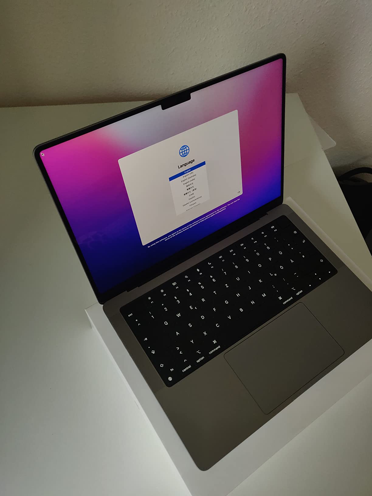 Apple MacBook Pro 14 M1 Pro 16GB 512GB Laptop Silber