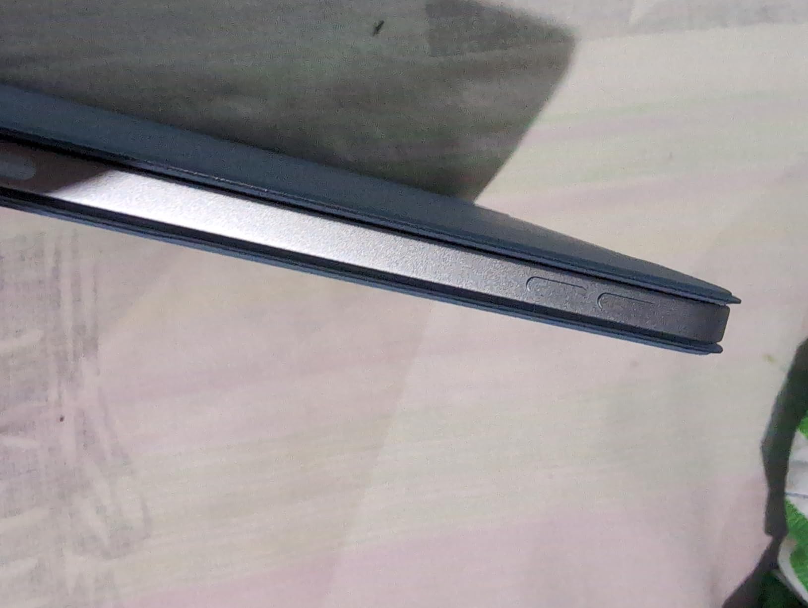 Apple Smart Folio 11 iPad Air M2 Hülle Salbei