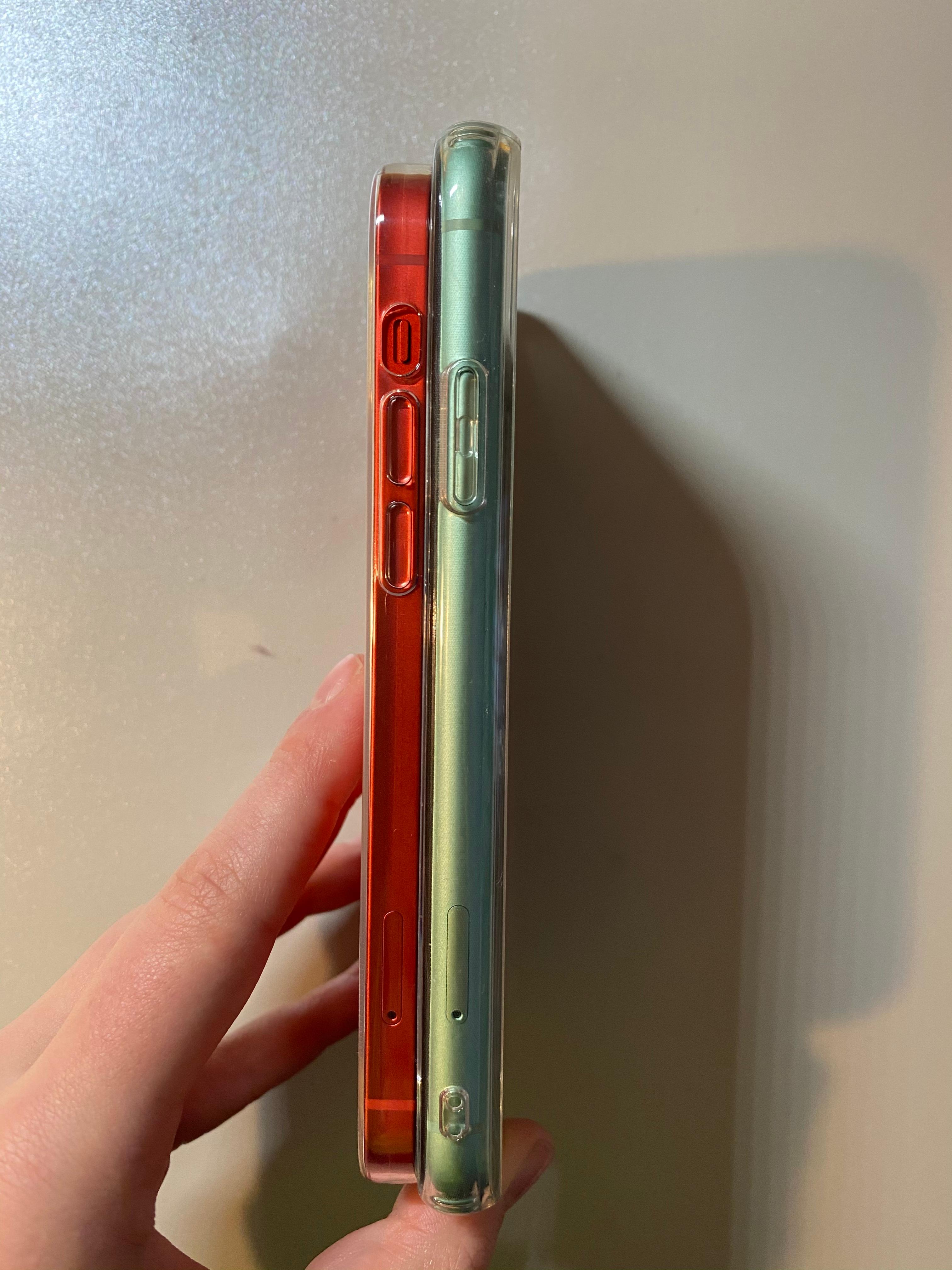 Apple iPhone 12 128 GB Smartphone Weiß 5G OLED