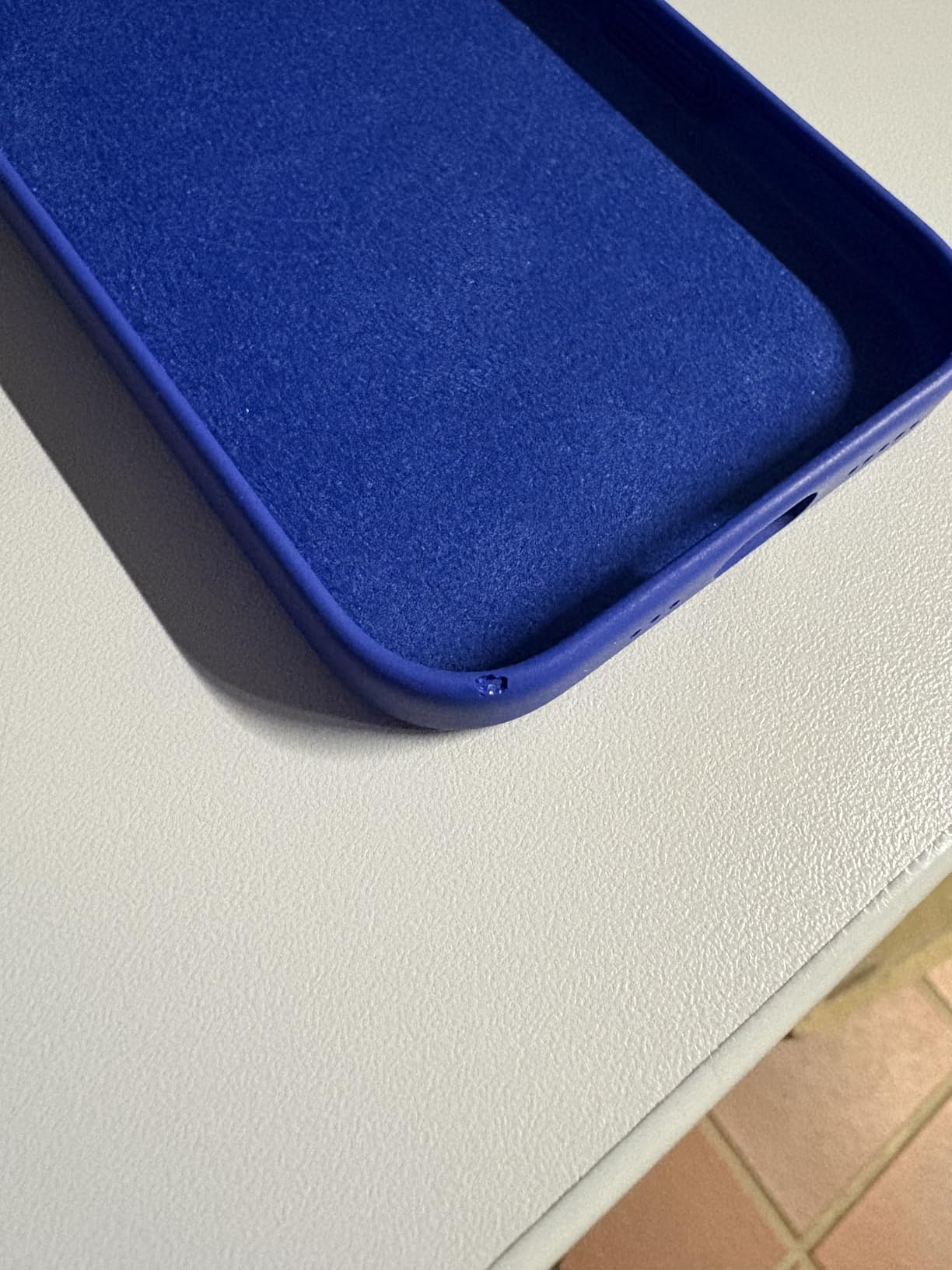 Apple iPhone 16 Silikon Case MagSafe Hülle Ultramarin Schutz