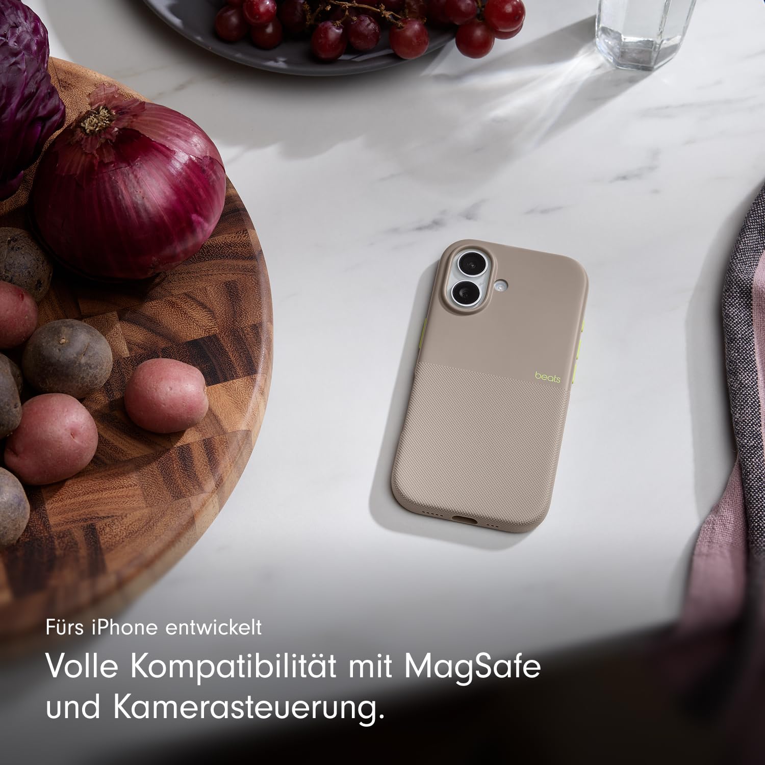 Beats iPhone 17 Rugged Case MagSafe Hülle Alpengrau