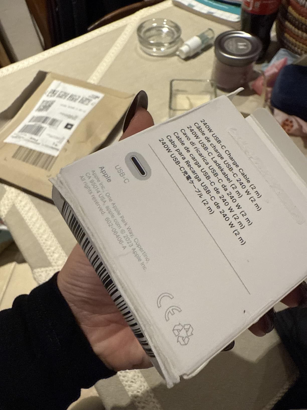 Apple 240W USB-C Ladekabel 2m gewebt Schnellladen