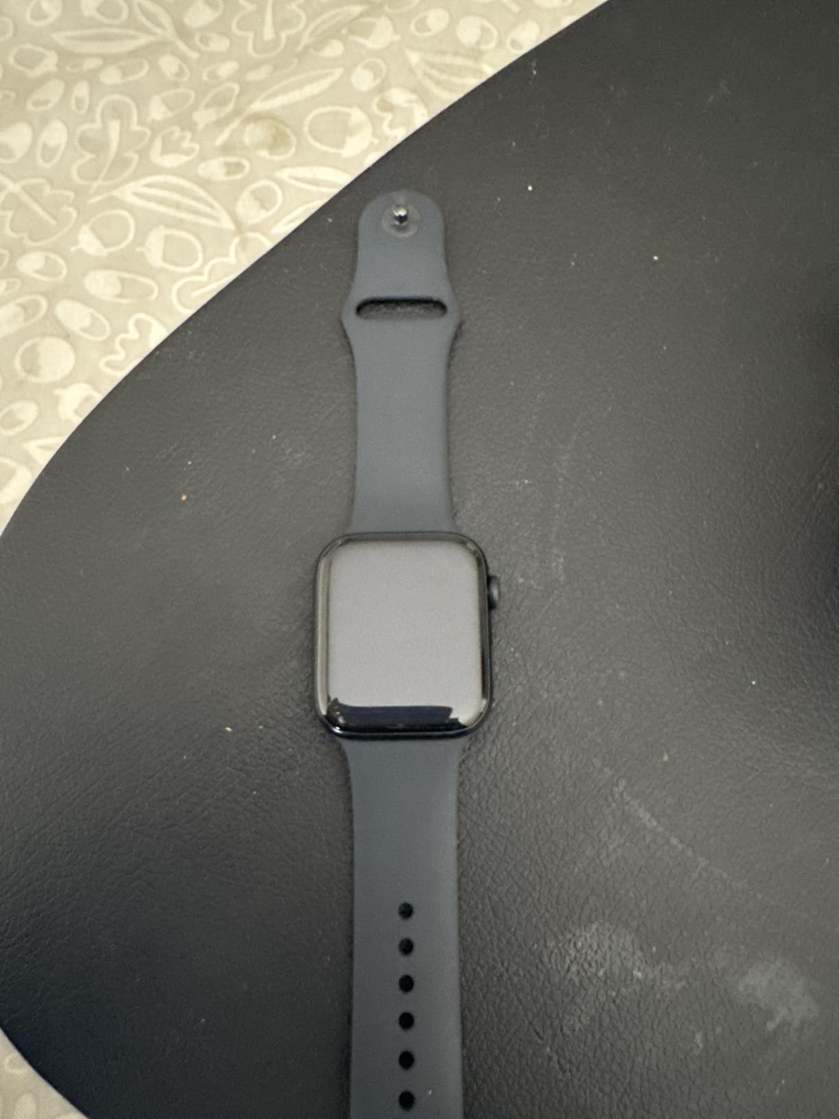 Apple Watch SE 3 GPS+Cellular 44 mm Polarstern S/M Smartwatch