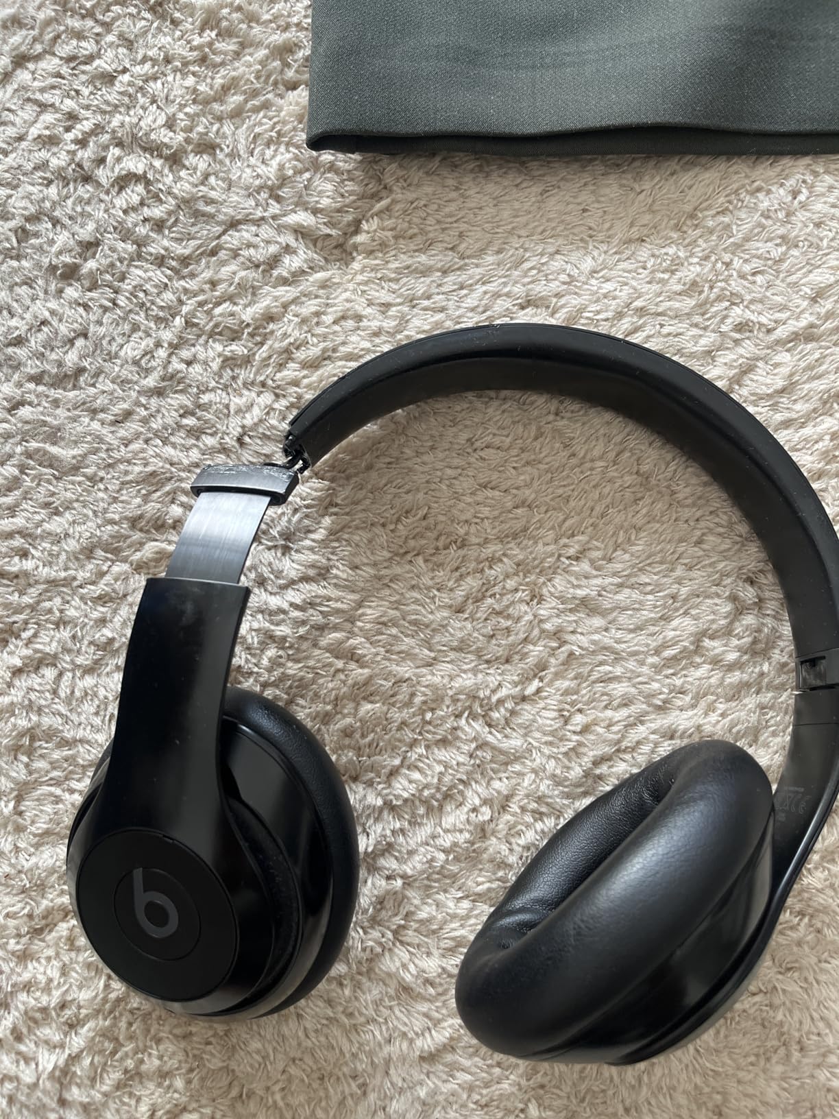 Beats Studio Pro Bluetooth Kopfhörer ANC Espresso