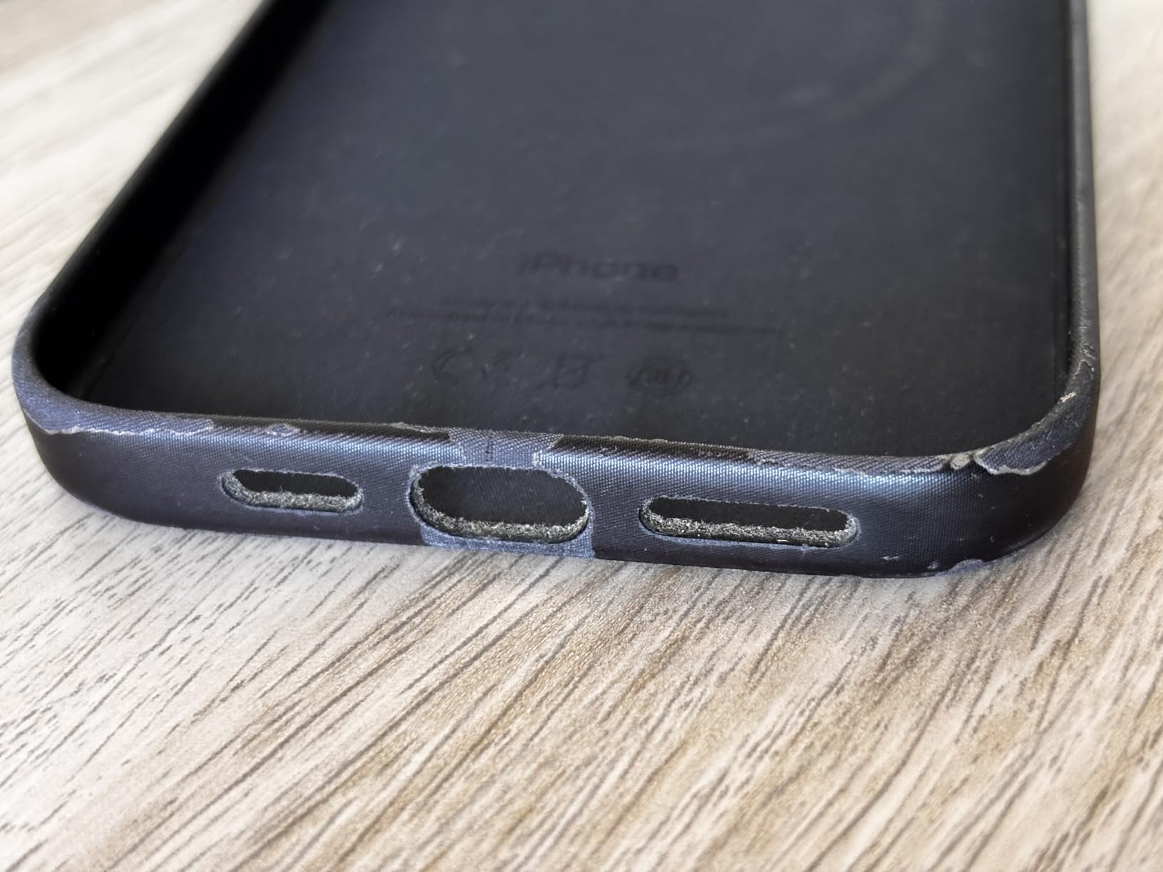 Apple iPhone 15 Plus Feingewebe Case MagSafe Schwarz