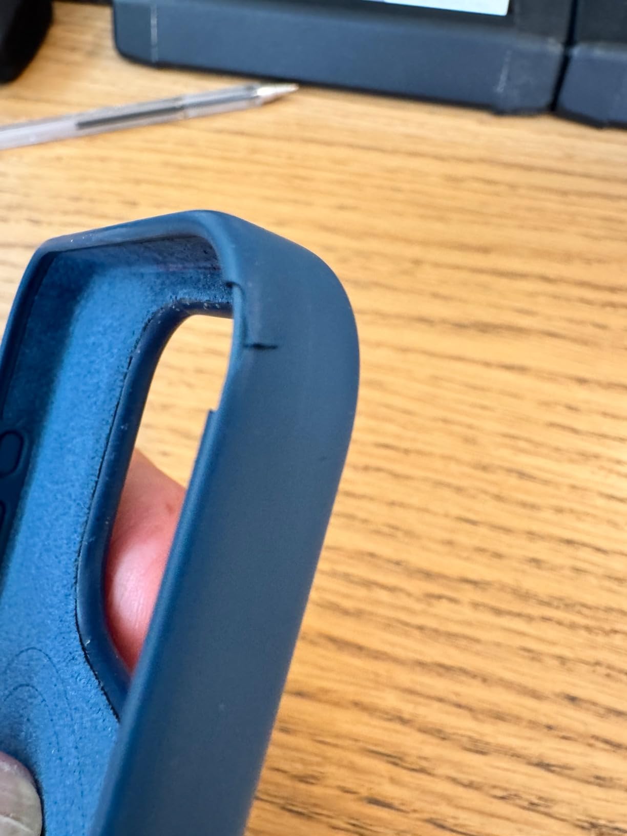 Apple iPhone 15 Pro Silikon Case Hellrosa mit MagSafe