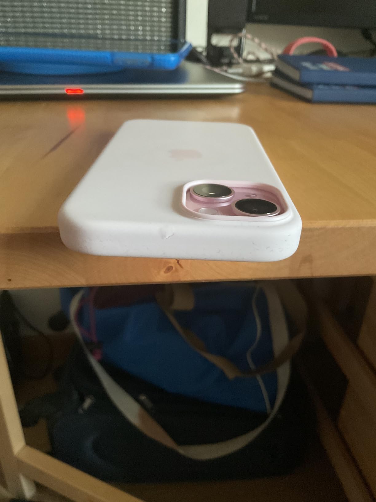 Apple iPhone 15 Silikon Hülle MagSafe Sturmblau Schutzhülle