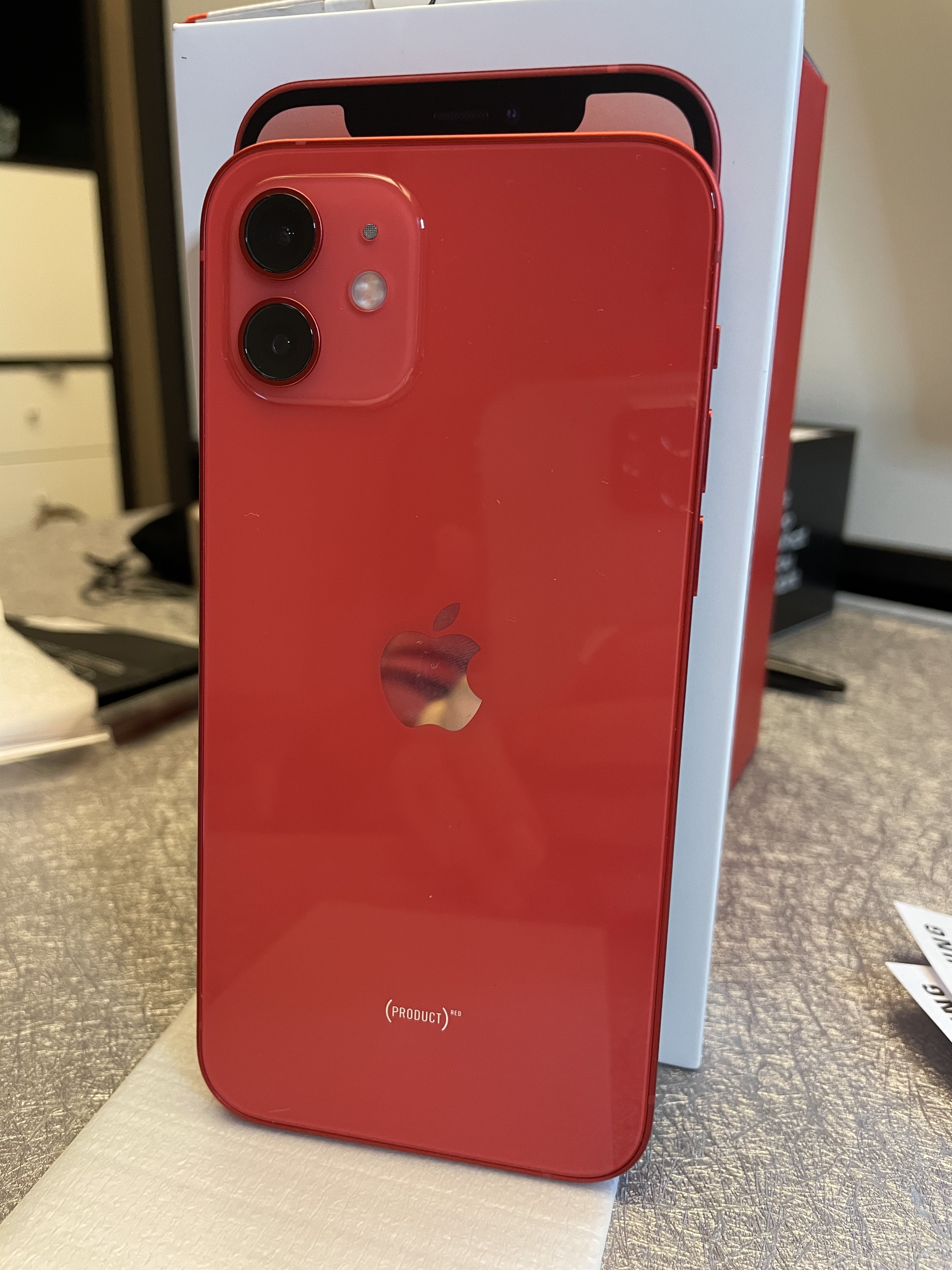 Apple iPhone 12 128 GB Smartphone Weiß 5G OLED