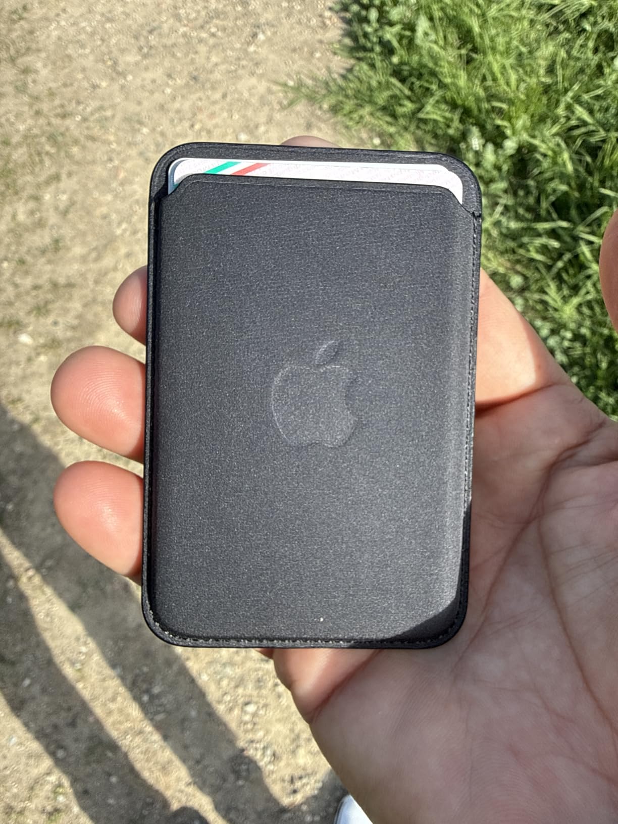 Apple iPhone Feingewebe Wallet MagSafe Schwarz für 3 Karten