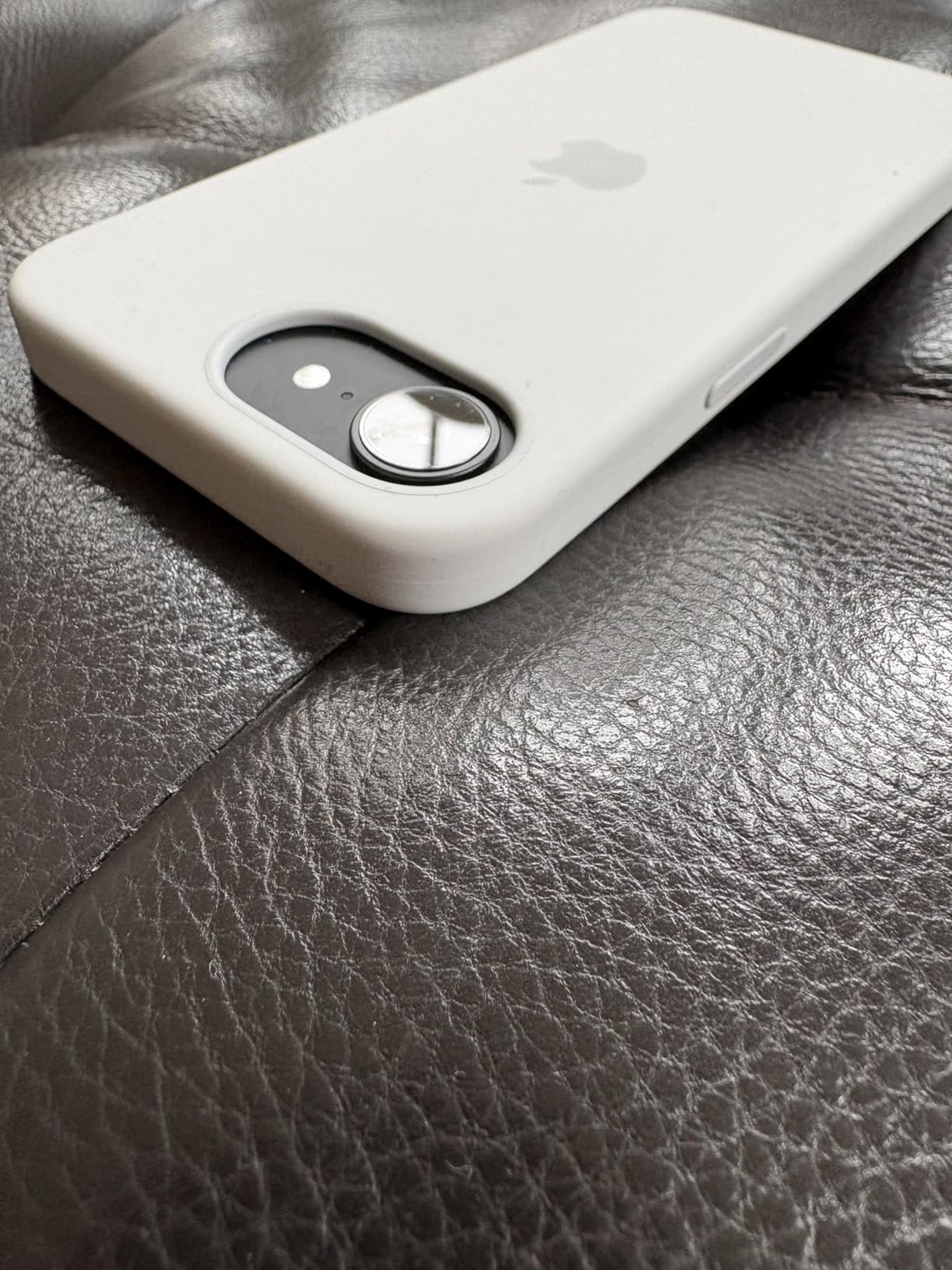 Apple iPhone 16e Silikon Case Hülle Winterblau