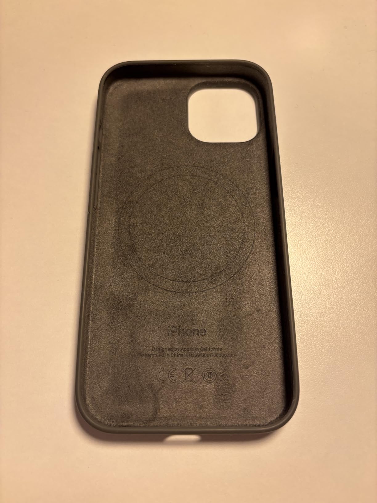 Apple iPhone 15 Silikon Hülle MagSafe Zypresse Schutzhülle