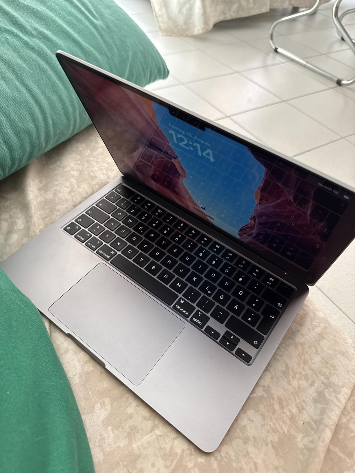 Apple MacBook Air M3 13,6" Laptop Silber 8GB 256GB Retina