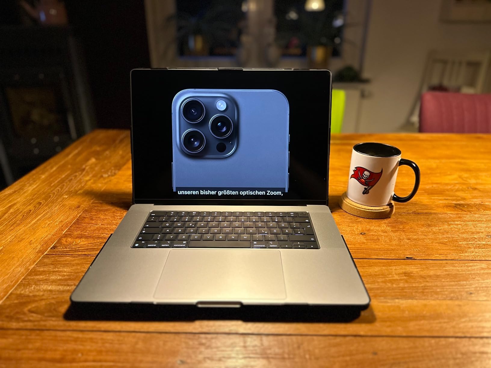 Apple MacBook Pro 16,2" M2 Pro Laptop Space Grau 16/512 GB