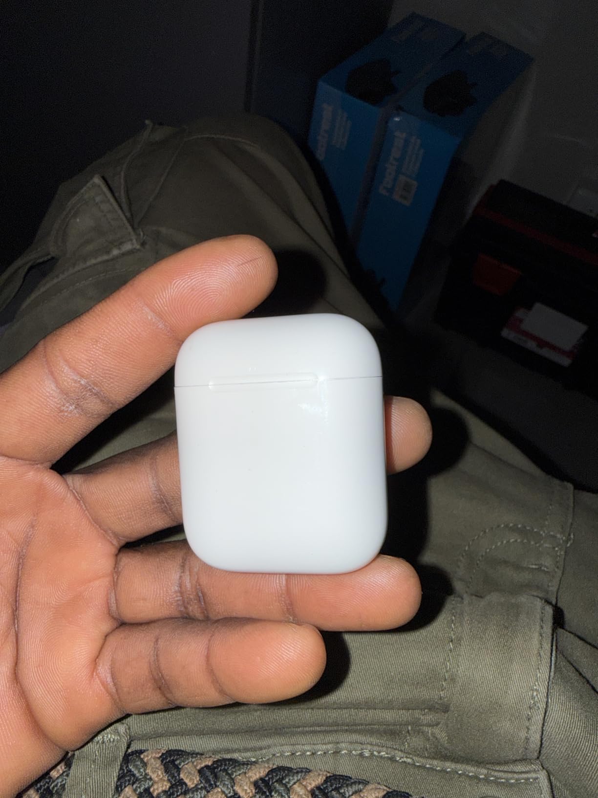 Apple AirPods 2. Generation Ladecase Kopfhörer Weiß
