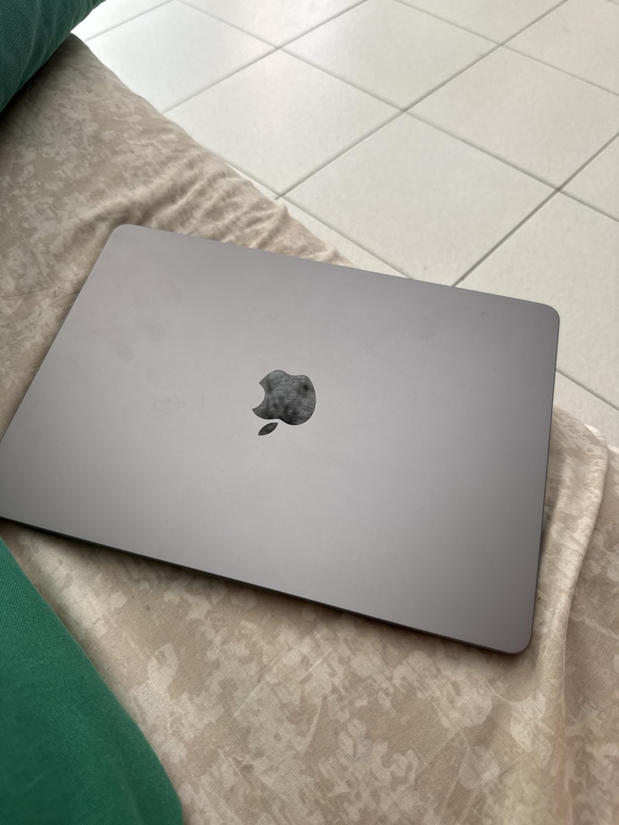 Apple MacBook Air M3 13,6" Laptop Silber 8GB 256GB Retina