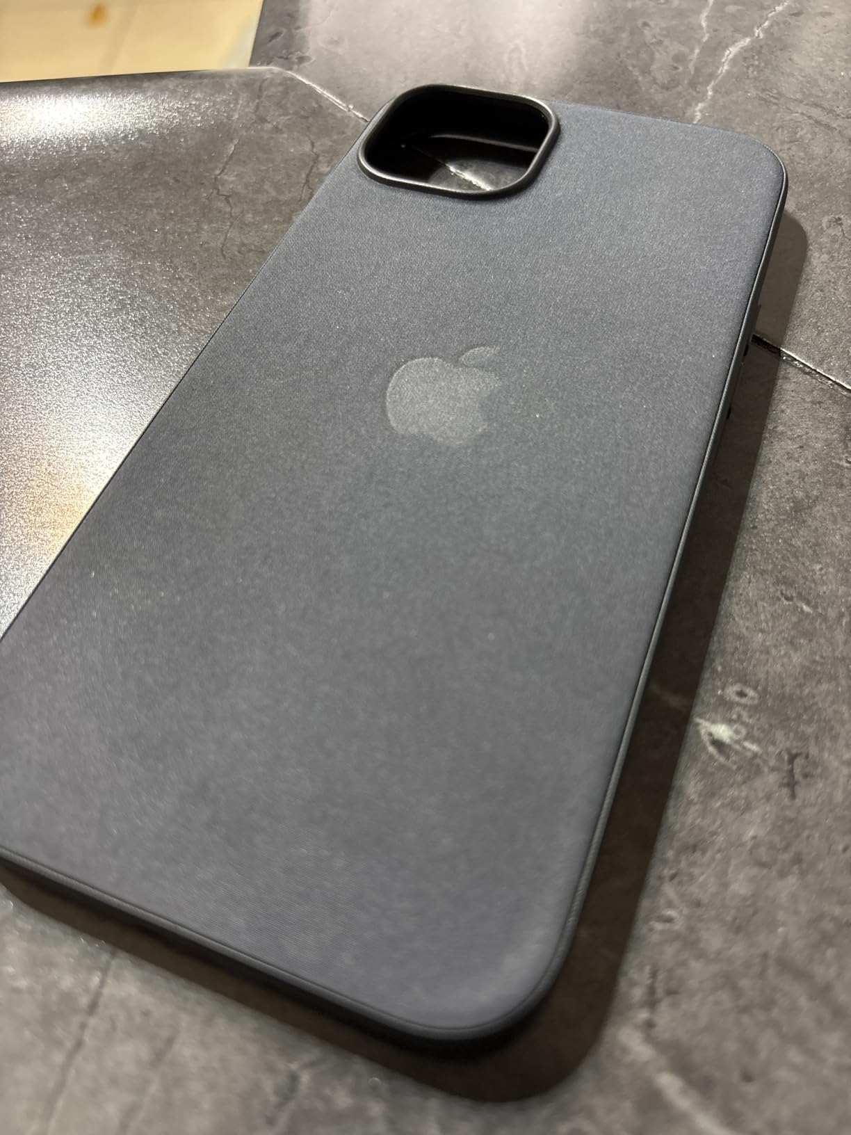 Apple iPhone 15 Plus Feingewebe Case MagSafe Schwarz