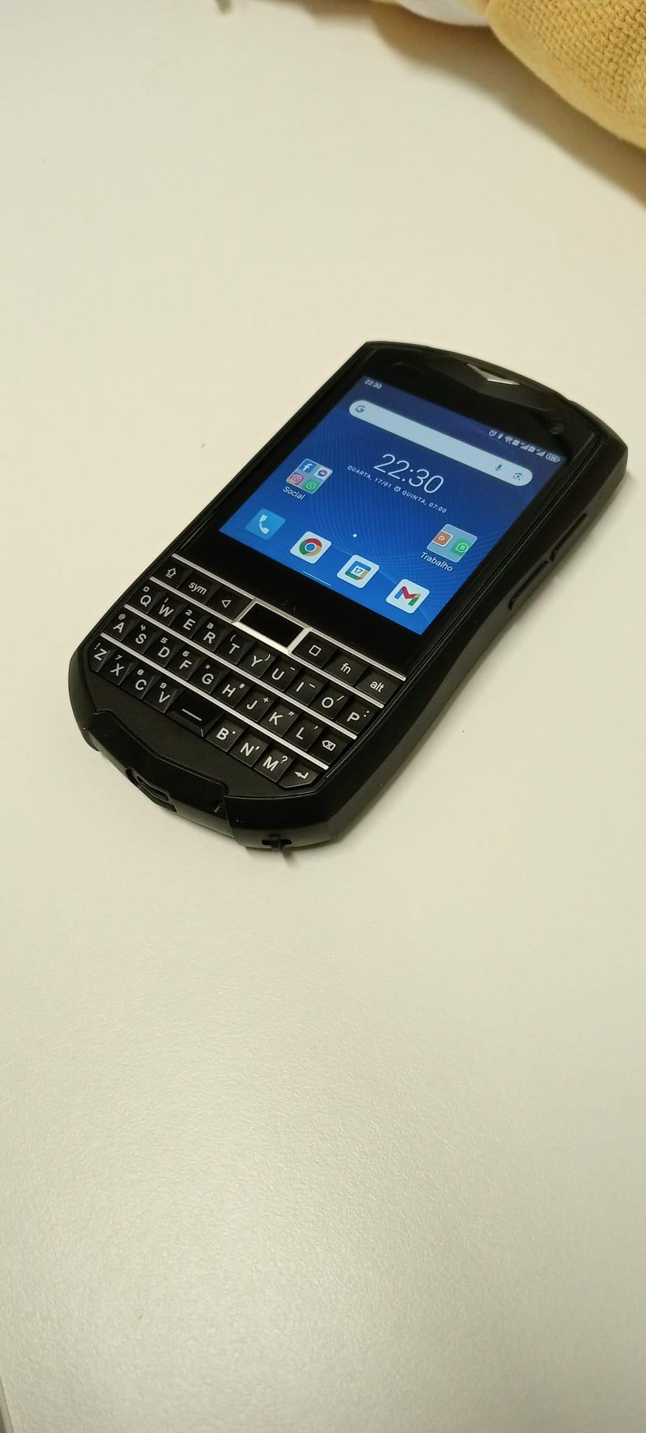 Unihertz Titan Pocket QWERTY Handy 3,1 Zoll Android 11