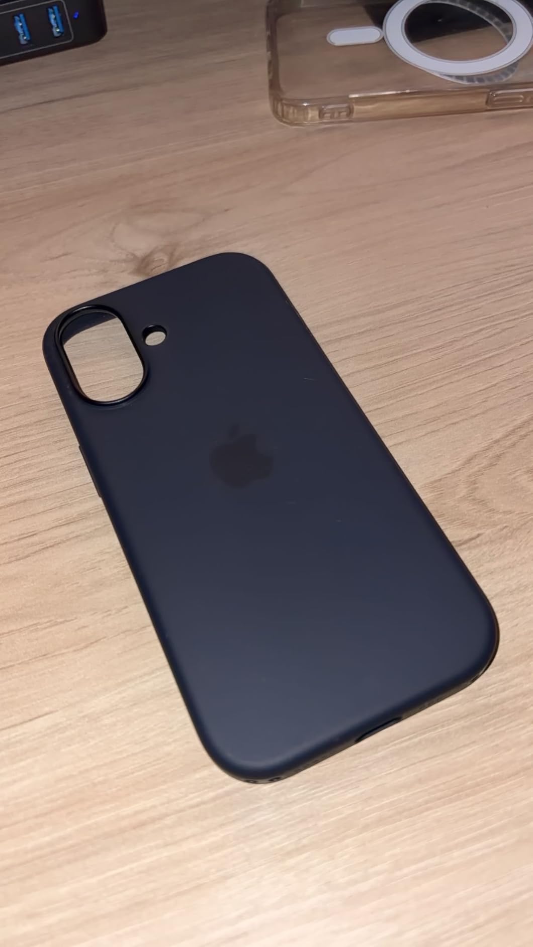 Apple iPhone 17 Silikon Case MagSafe Schwarz