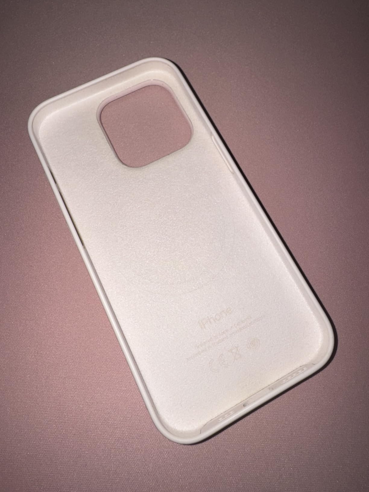 Apple iPhone 15 Pro Silikon Case Hellrosa mit MagSafe