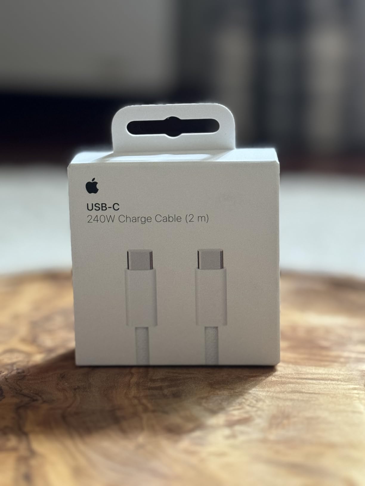Apple 240W USB-C Ladekabel 2 m gewebt