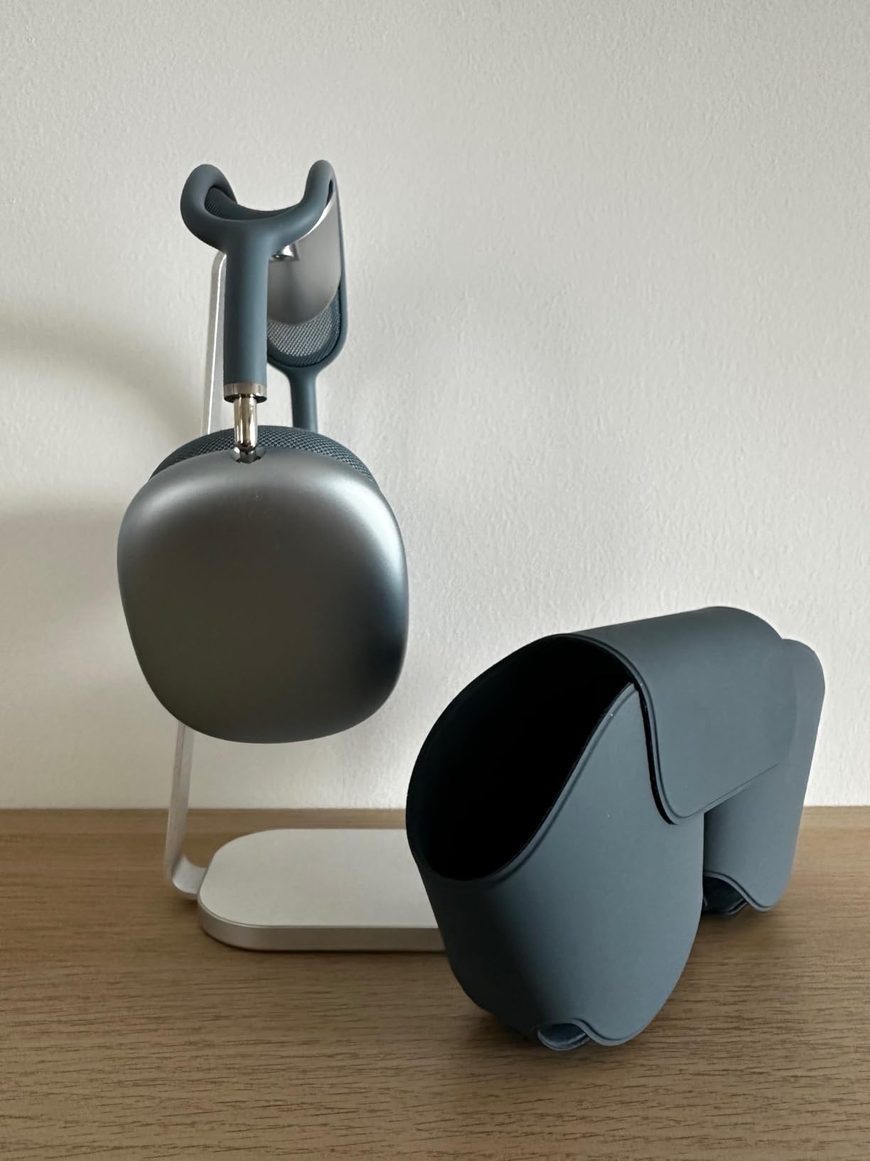 Apple AirPods Max Over-Ear Kopfhörer Blau USB-C ANC
