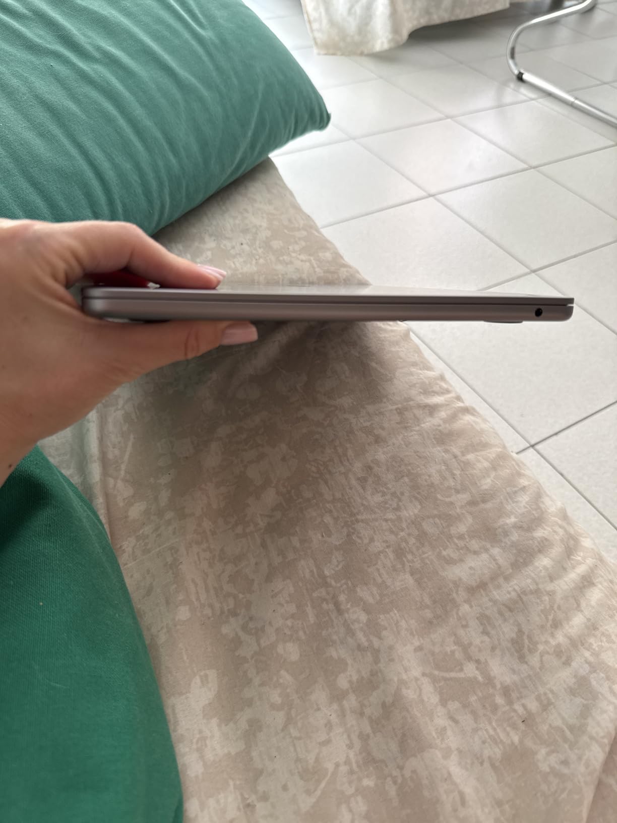 Apple MacBook Air M3 13,6" Laptop Silber 8GB 256GB Retina