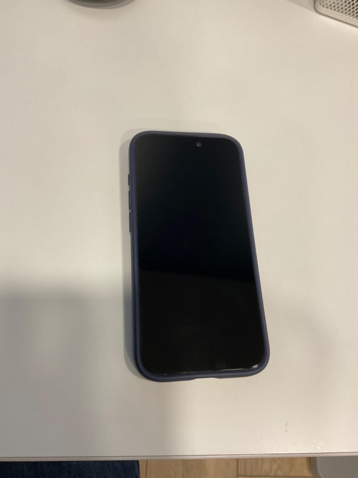 Apple iPhone 15 Pro 512 GB Smartphone Titan Schwarz 6,1 Zoll