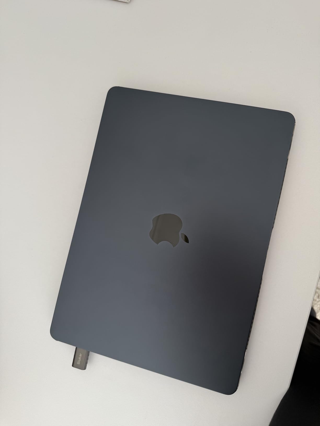 Apple MacBook Air M3 13,6" Laptop Silber 8GB 256GB Retina