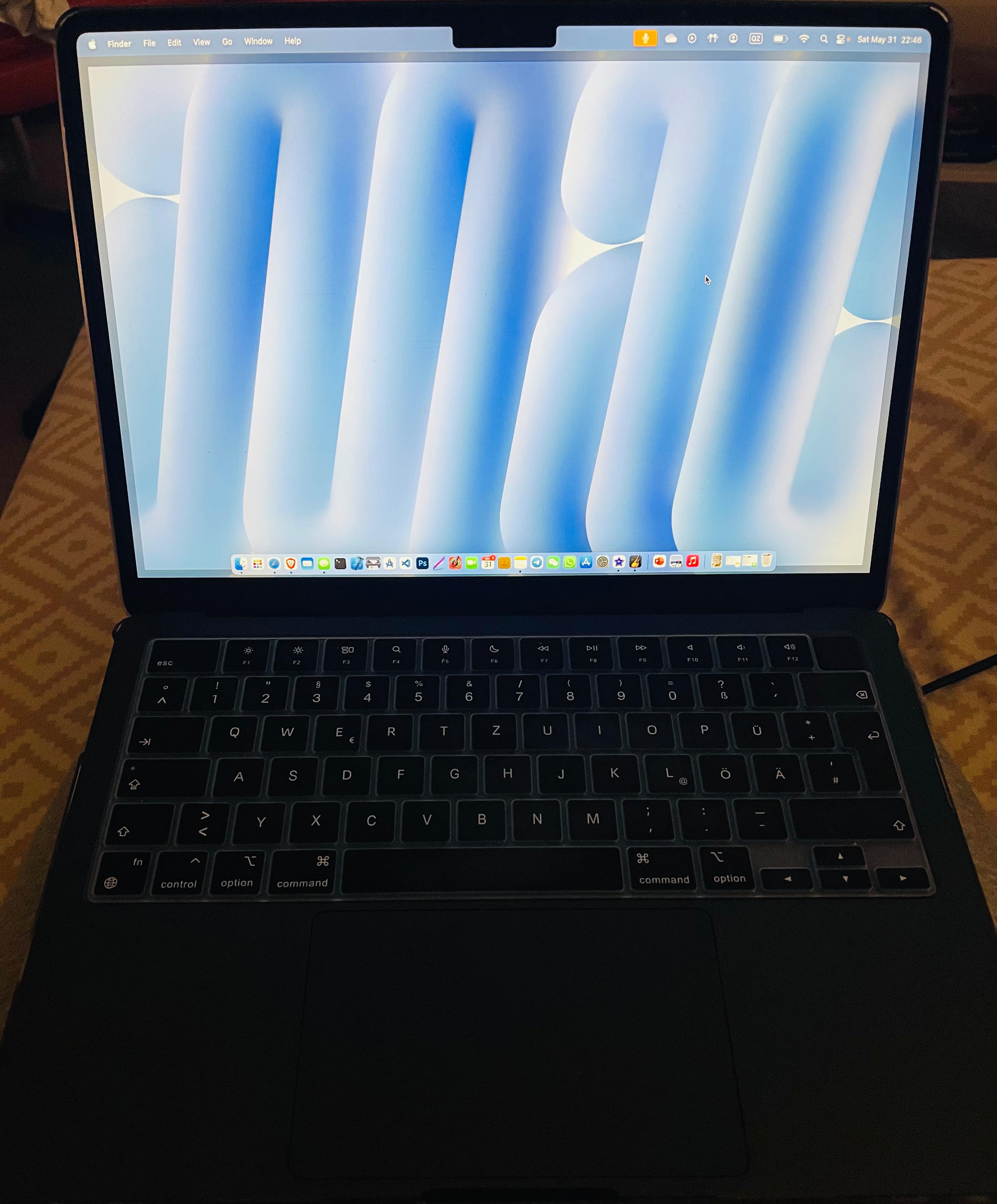 Apple MacBook Air M3 13,6" Laptop Silber 8GB 256GB Retina