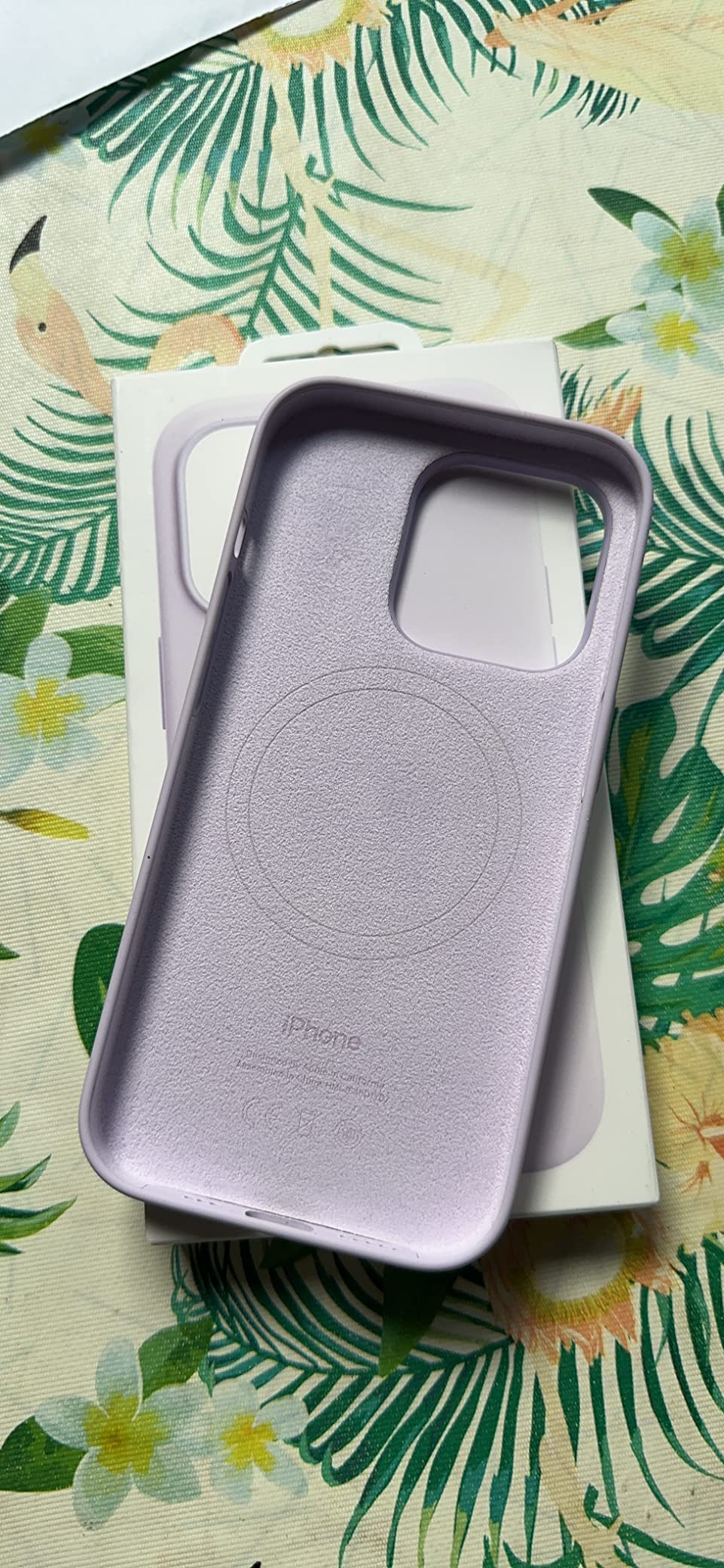 Apple iPhone 14 Pro Silikon Hülle Agavengrün MagSafe