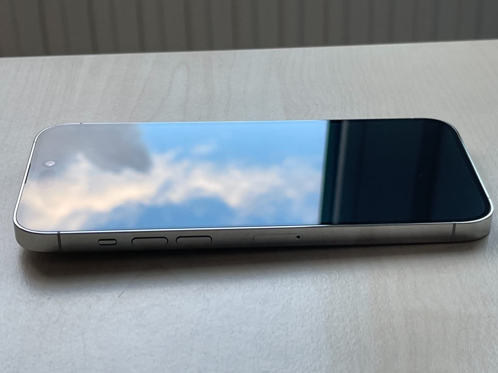 Apple iPhone 14 Pro Max Handy 128 GB Silber 6,7 Zoll