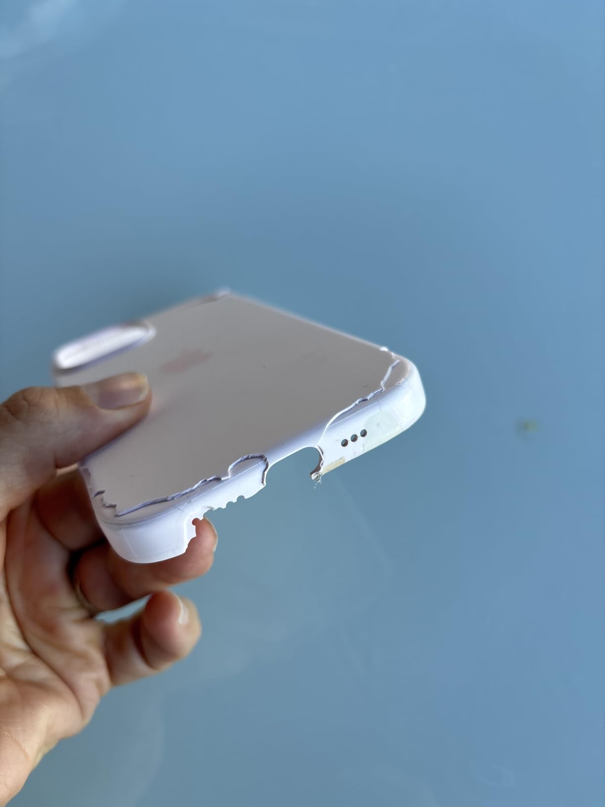 Apple iPhone 15 Silikon Case MagSafe Tonbraun