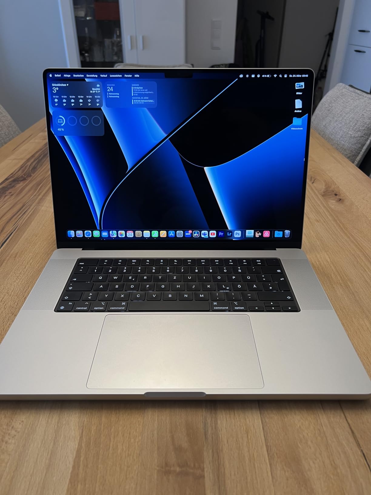 Apple MacBook Pro 16,2 M3 Max 36GB 1TB Silber Laptop
