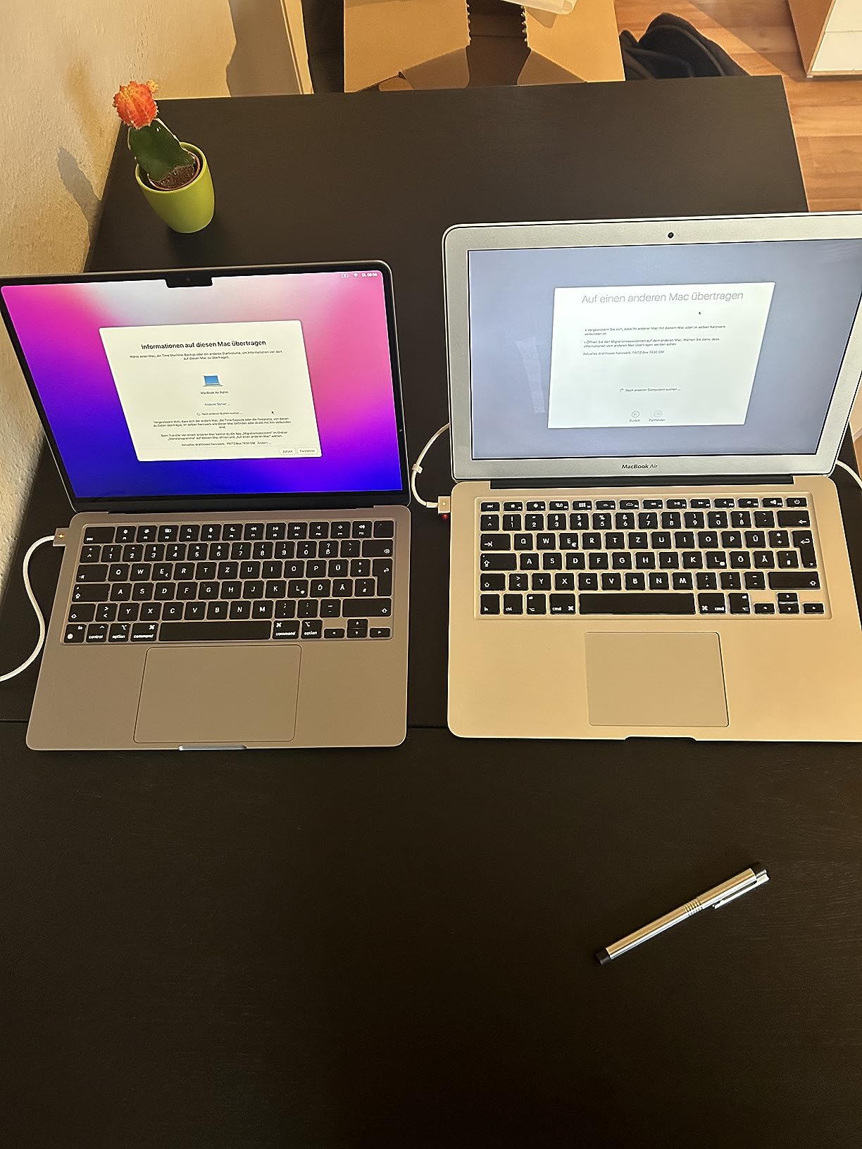 Apple MacBook Air M2 13,6" Laptop Space Grau 512 GB