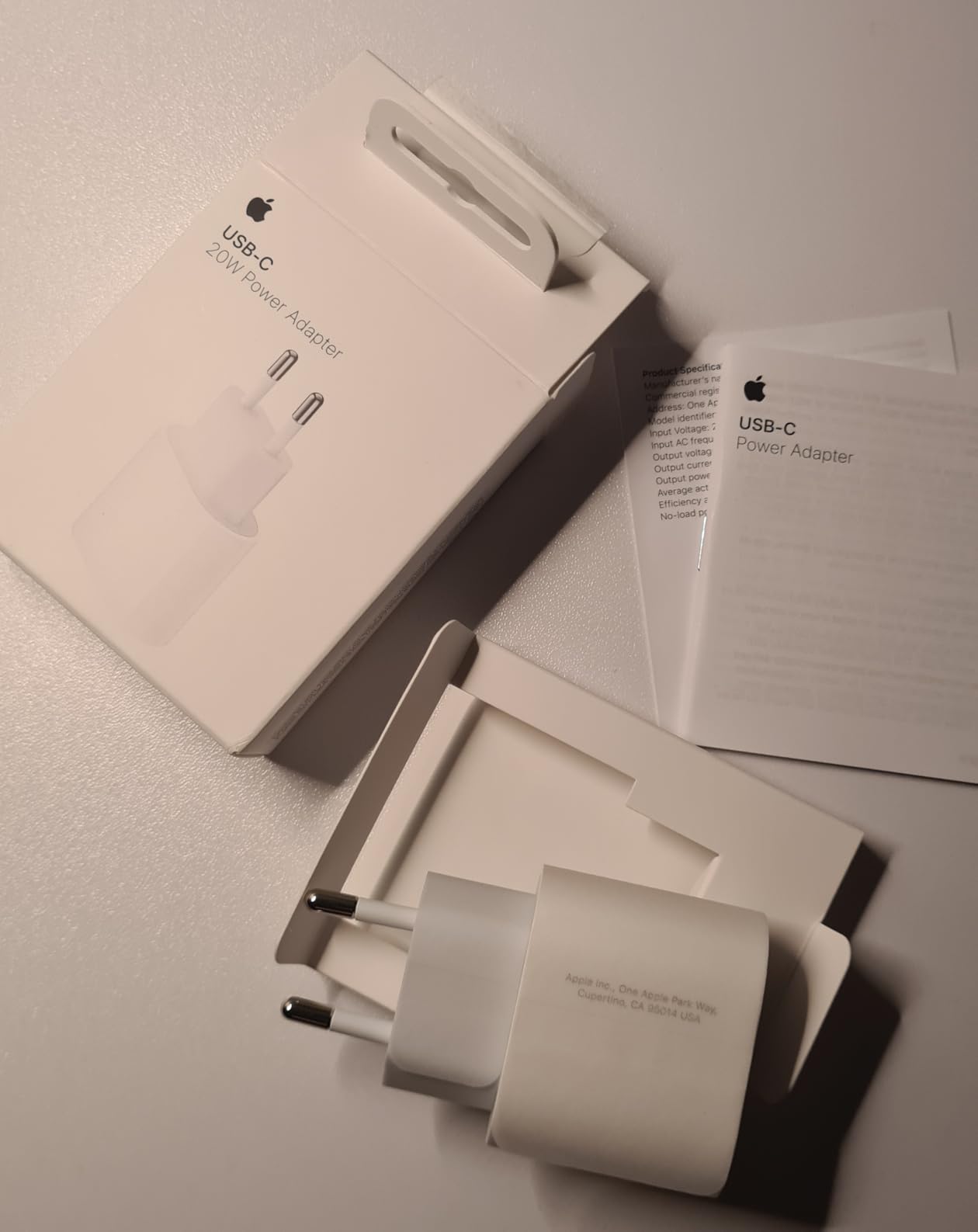 Apple 20W USB-C Netzteil ohne Kabel Schnellladen