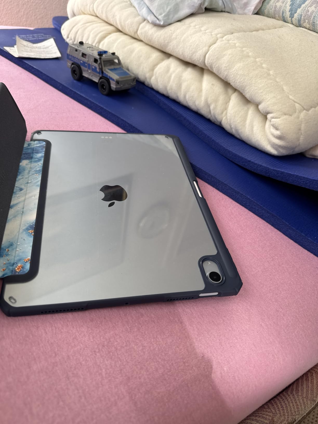 Apple iPad Air 11 M3 Tablet 1 TB Blau WLAN
