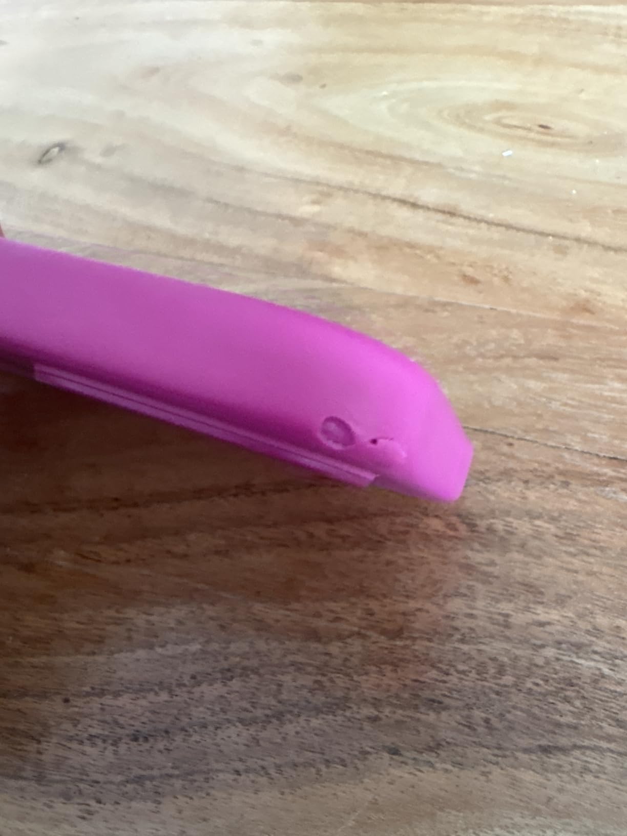 Apple iPhone 16 Silikon Case Hülle Fuchsia MagSafe