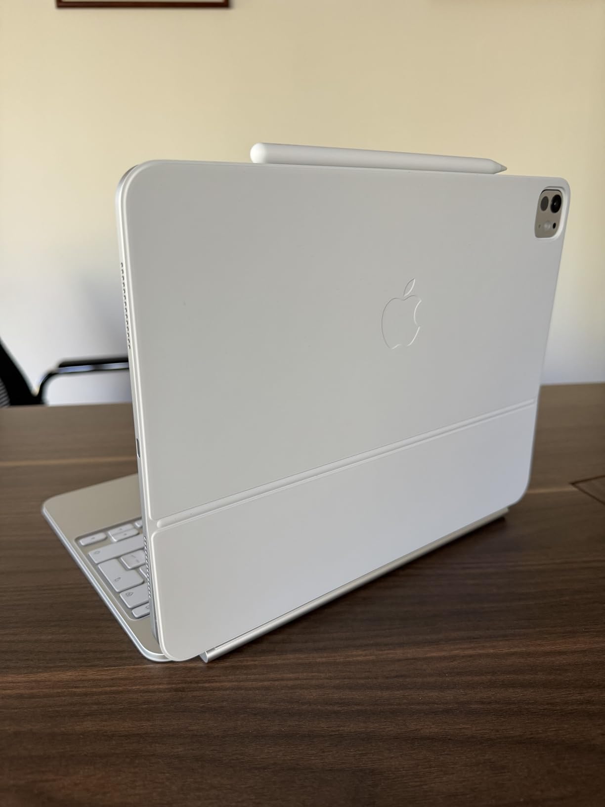 Apple iPad Magic Keyboard 13 Zoll iPad Pro M4 Tastatur Schwarz