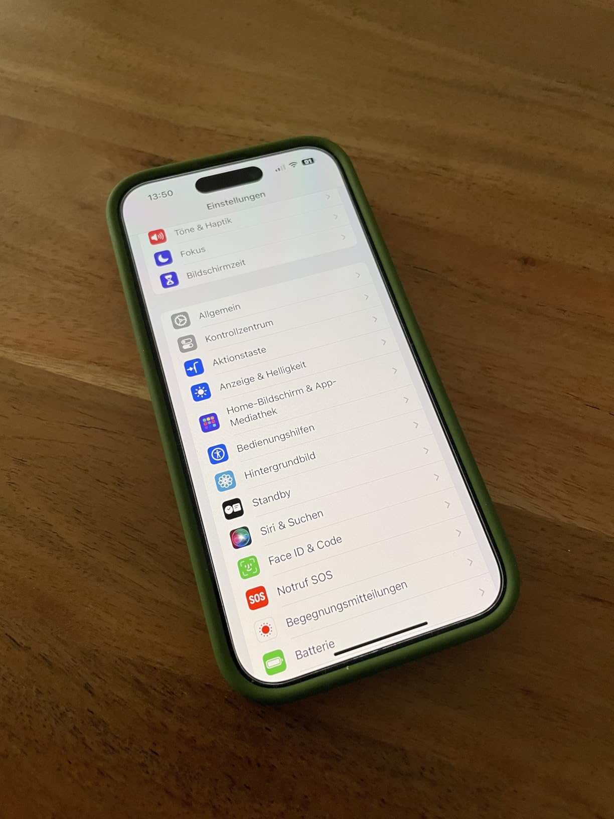 Apple iPhone 15 Pro 128GB Smartphone Titan Blau