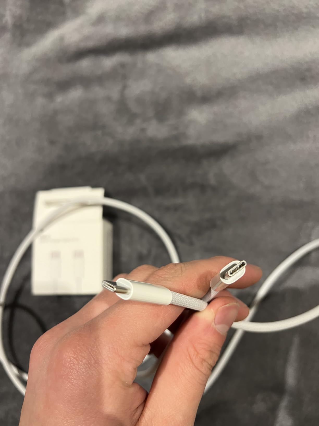 Apple 240W USB-C Ladekabel 2 m gewebt