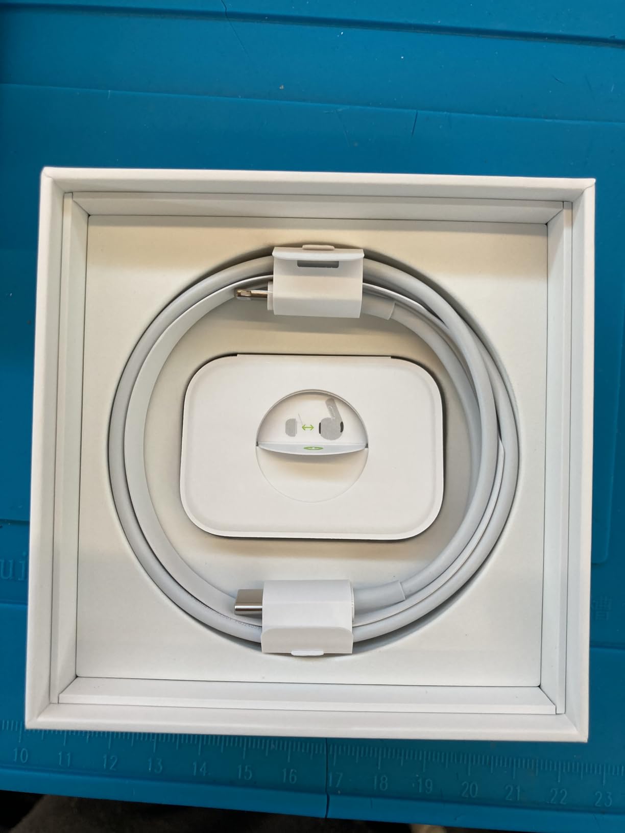 Apple AirPods Pro 2. Generation Kopfhörer MagSafe Weiß