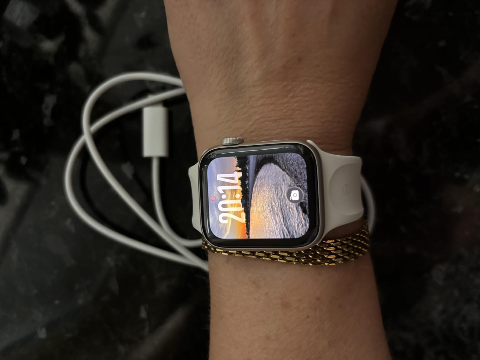 Apple Watch SE 3 GPS 40mm Smartwatch Mitternacht M/L