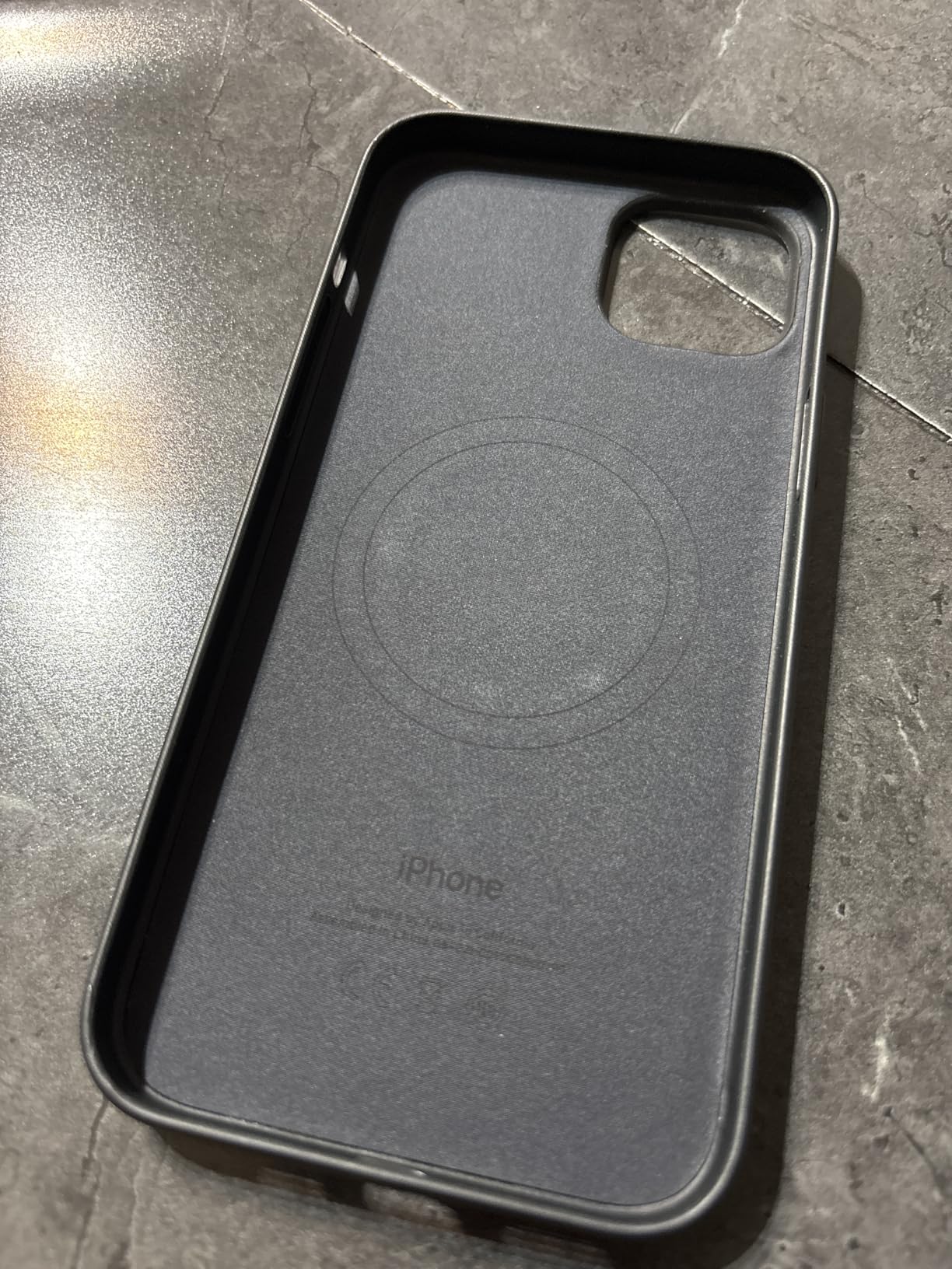 Apple iPhone 15 Plus Feingewebe Case MagSafe Schwarz