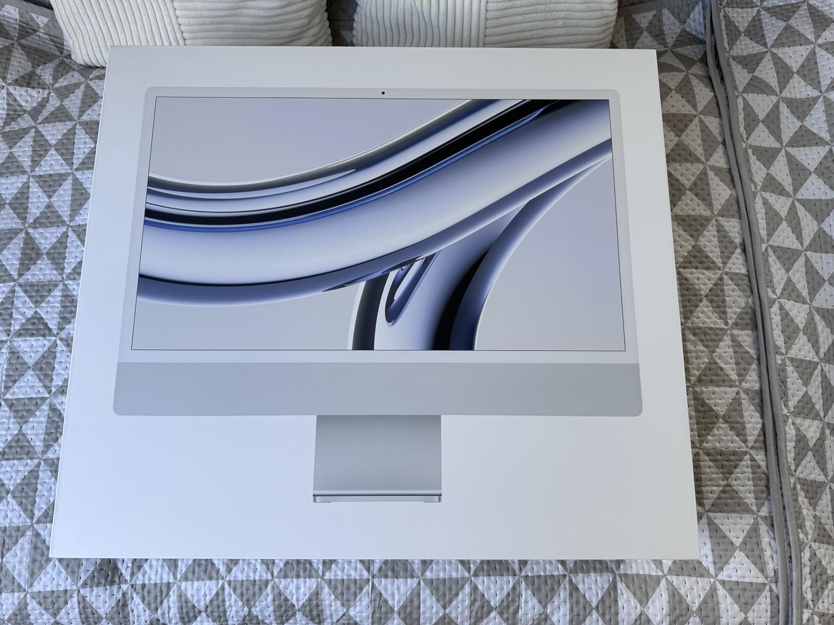 Apple iMac 2023 M3 24 Zoll 4.5K 8GB/512GB Silber